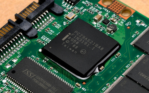 主控芯片 主控芯片