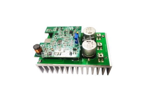 ˫��DC-DC��ѹ