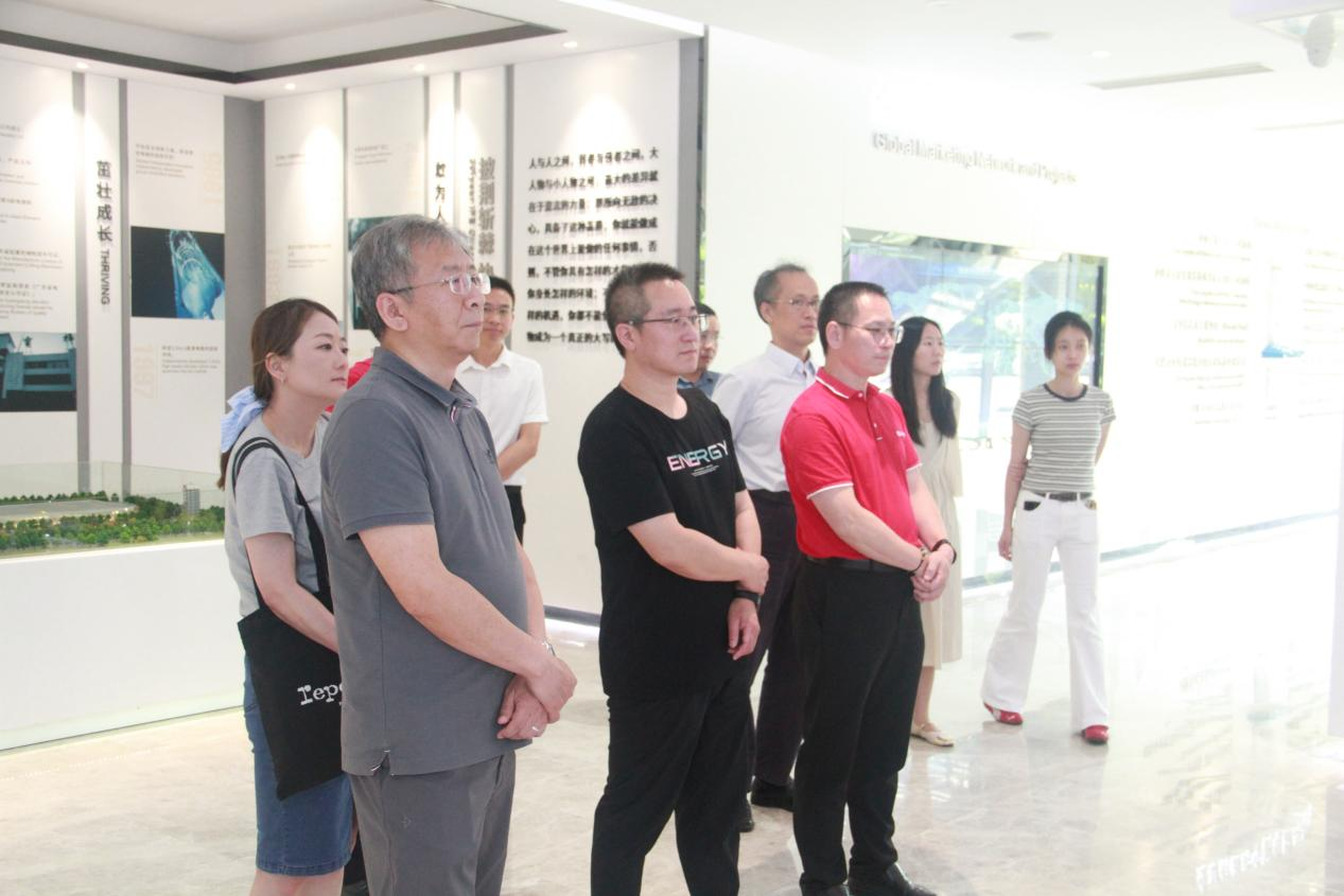 南宫NG28电梯迎中国特检院专家，共探电梯安全新高度！ 